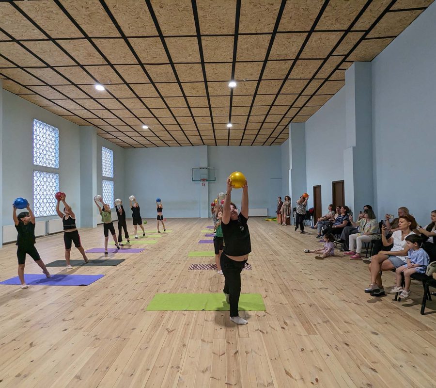 PXL_20240613_131832676.MP